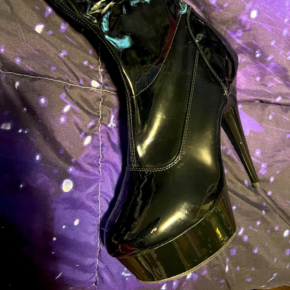 PLEASER thigh high delight 3000